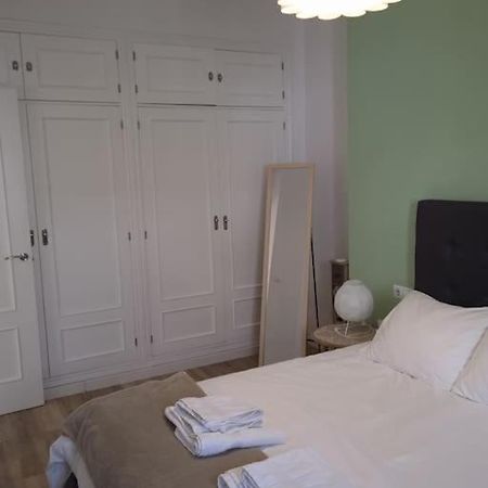 Apartamento Centrico Con Terraza Y Parking Huelva Bagian luar foto